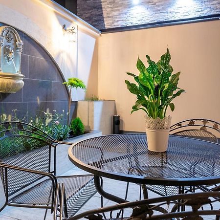 Aparthotel Zakatna B&B Tarnow Exterior photo