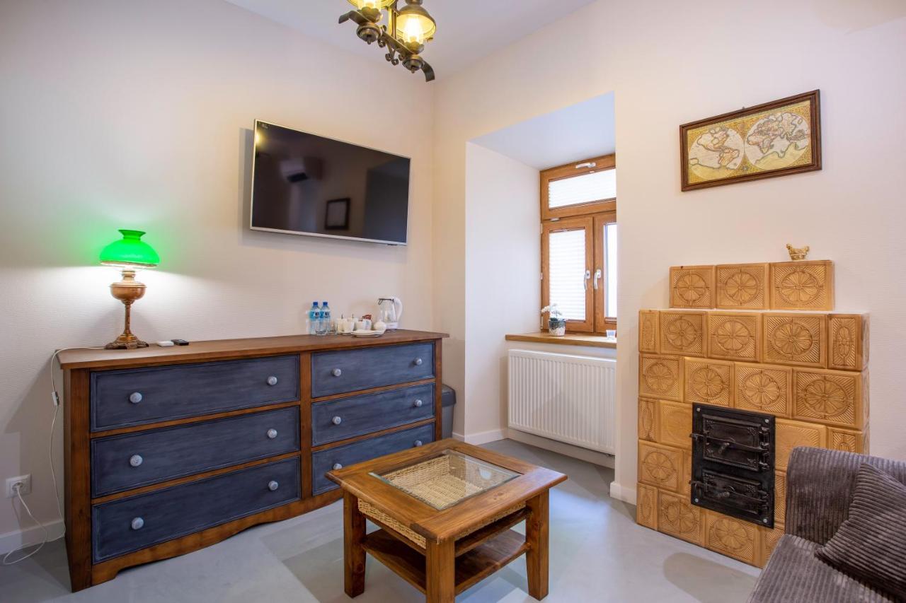 Aparthotel Zakatna B&B Tarnow Exterior photo