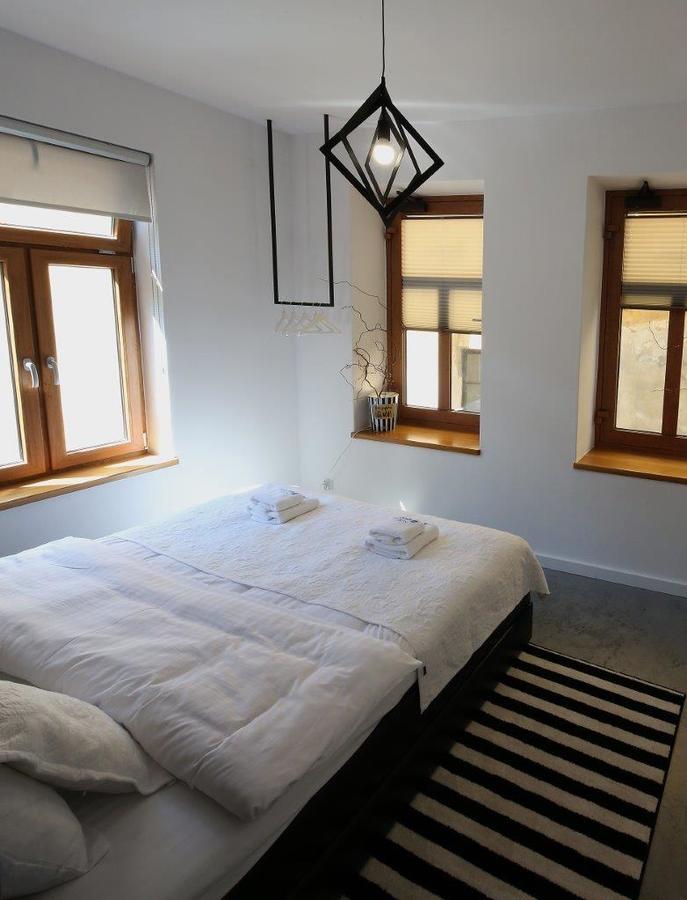 Aparthotel Zakatna B&B Tarnow Exterior photo